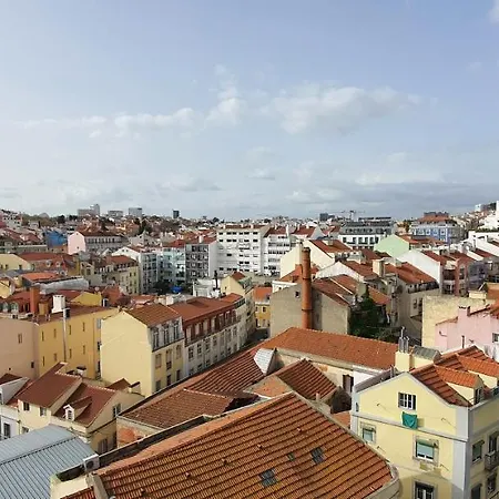 66 With Parking Place * Lisbon