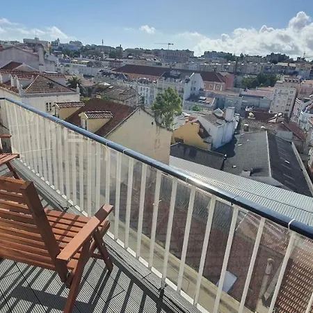 66 With Parking Place Apartment Lisbon