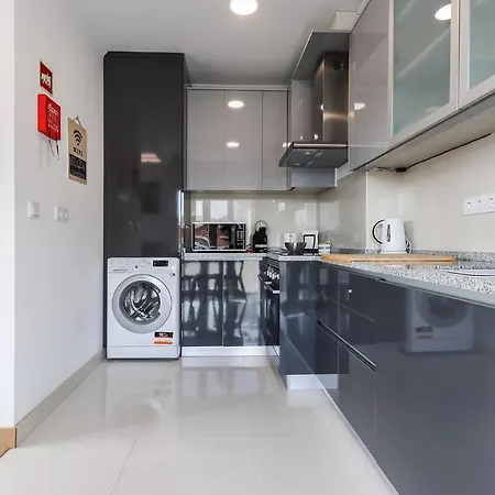 Apartment 66 With Parking Place Lisbon