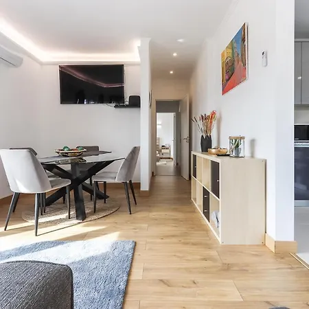 66 With Parking Place Apartamento *